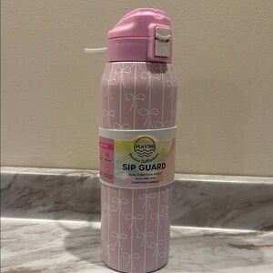 Pink Mayim Water Bottle with Bow Design